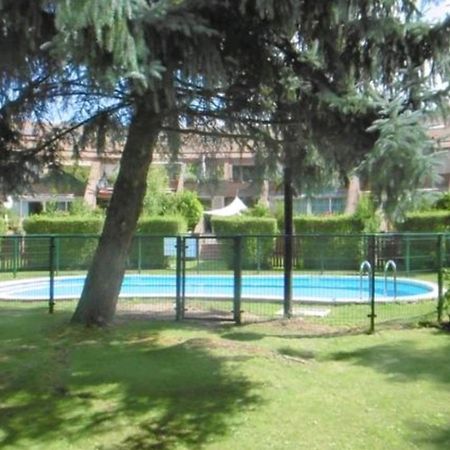 Alojamientos Castellana Jardin 1 Y 2 Parking Y Piscina Gratis!! Burgo Extérieur photo