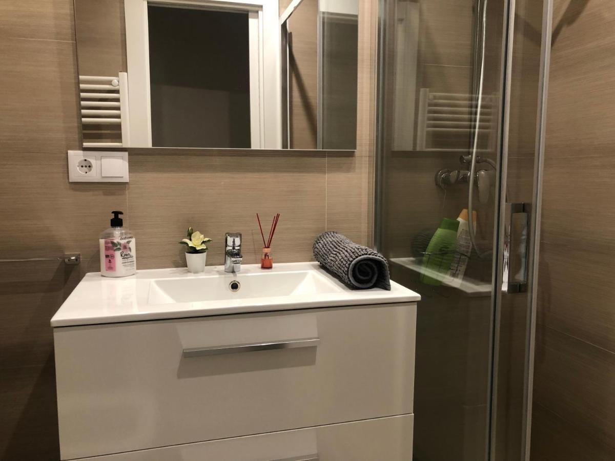 Alojamientos Castellana Jardin 1 Y 2 Parking Y Piscina Gratis!! Burgo Extérieur photo