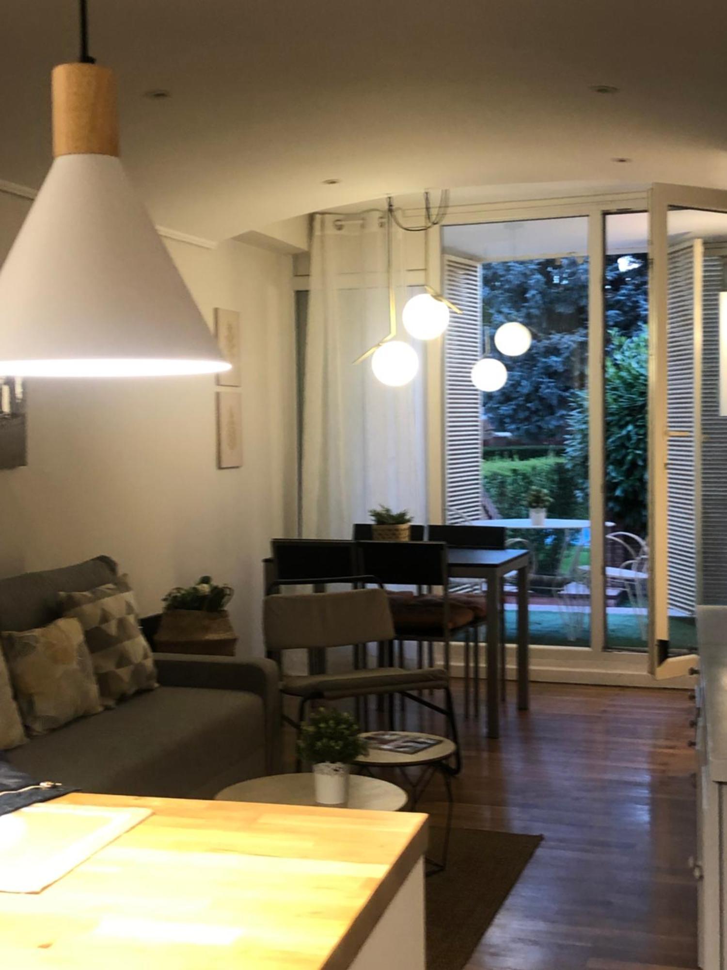 Alojamientos Castellana Jardin 1 Y 2 Parking Y Piscina Gratis!! Burgo Extérieur photo